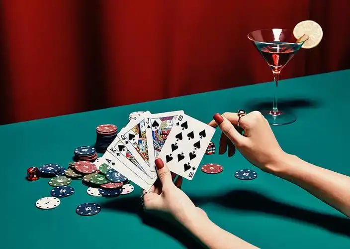 Berbagai perangkat mobile dan browser yang disokong untuk akses situs hiburan